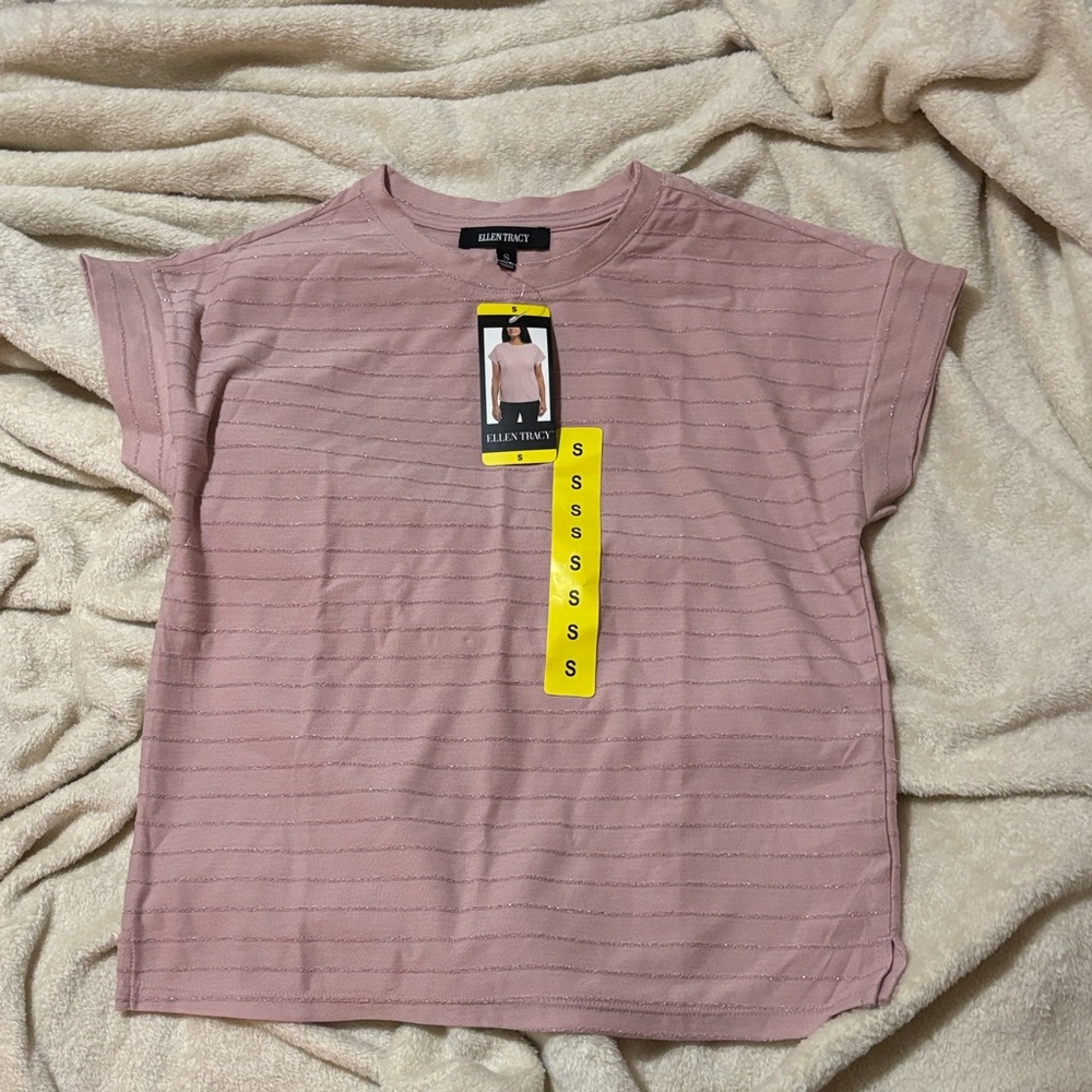 Ellen Tracy Blush Pink Short Sleeve Top